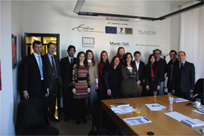 En la foto, investigadores del proyecto GlocalFineArt en el kick off meeting que tuvo lugar en Milán (Italia) el pasado mes de diciembre.