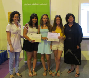 Estudiantes del IES La Pedrera (Chiclana de la Frontera, Cádiz) ganadores del premio de secundaria