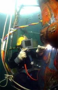 Trabajos bajo el mar / Wikipedia