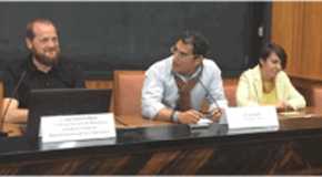 José Antonio Merlo (i), Lluís Pastor (c) y Belén Recio (d) ayer durante la presentación del proyecto.