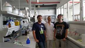 De izquierda a derecha: Marcelino Herrera, María Antonia Herves y José R. López, investigadores que han participado en este estudio