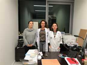 Las investigadoras Romina D. Farías, Carmen Martínez García y Teresa Cotes Palomino, autoras del artículo