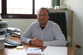 El profesor José Antonio Troyano